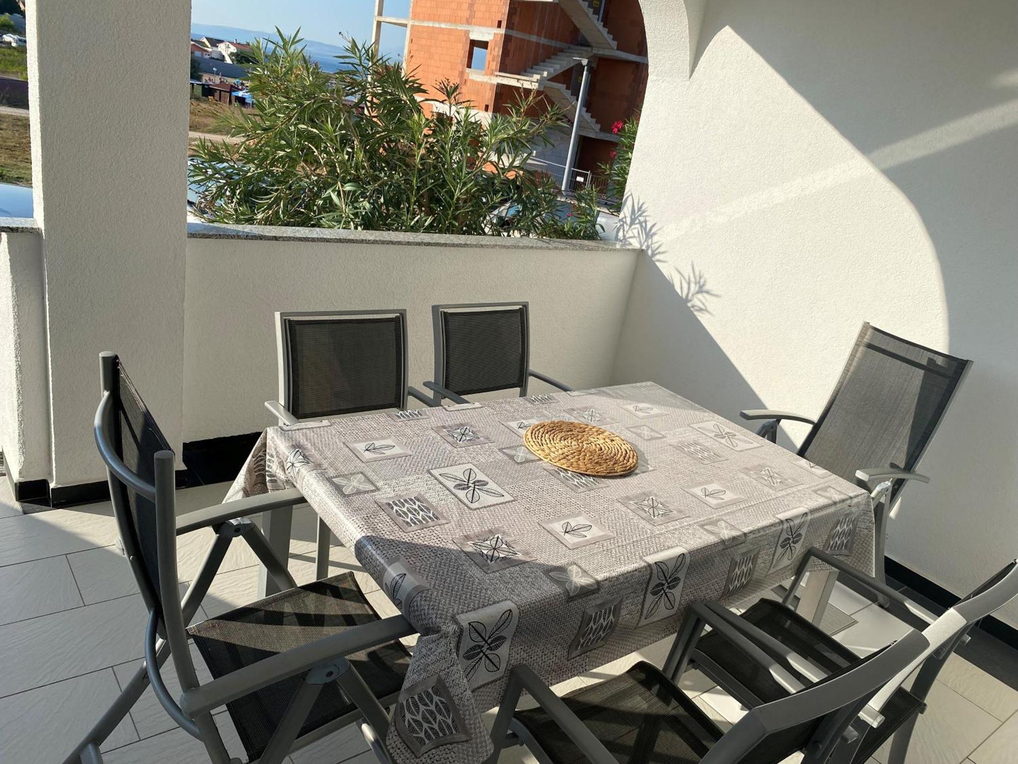 Apartmani Dragicevic Vir Buitenkant foto